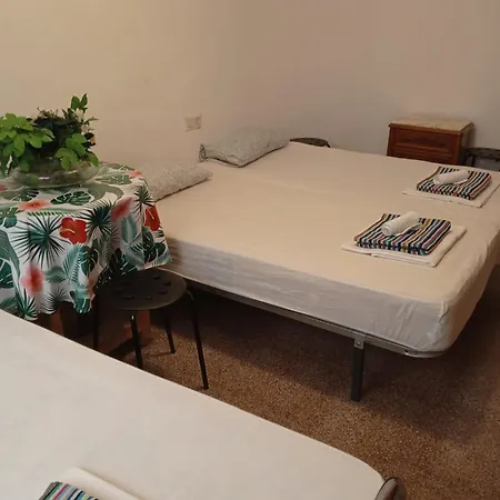 Habitacion * אליקאנטה